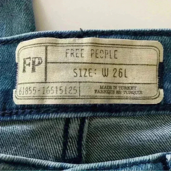 Free People Women's Mid-Rise Skinny Jeans Size 26 Long - Picture 3 of 12